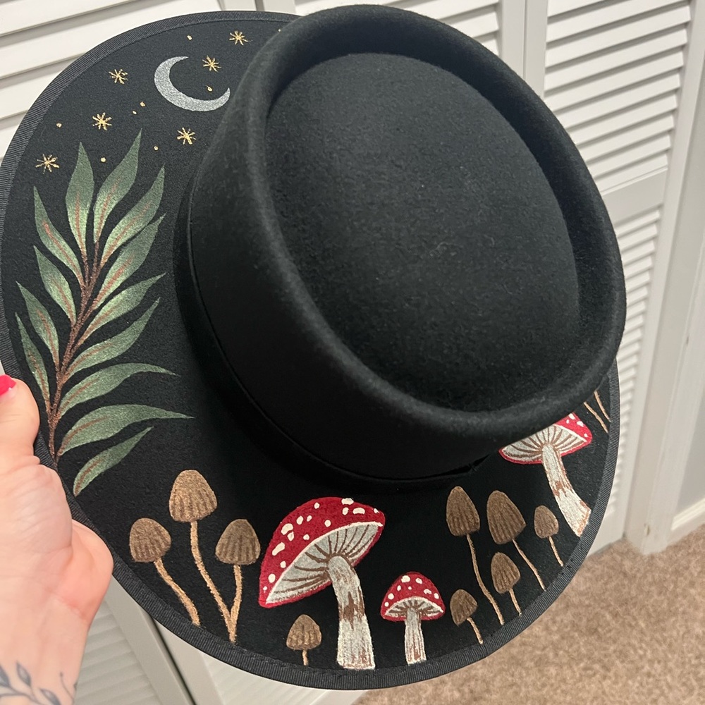 Luna Bloom Painted Hat